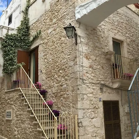Palazzo De Amico -typical Terrace House Ferienhaus